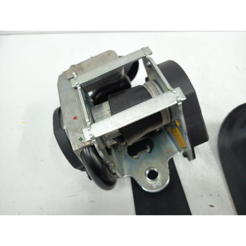 CINTURON SEGURIDAD DELANTERO IZQUIERDO