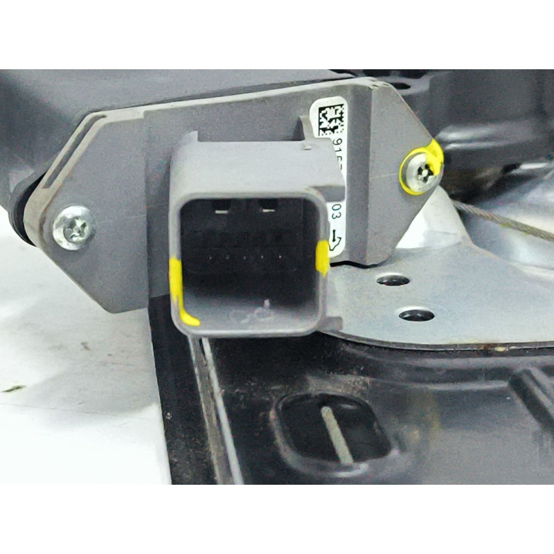 ELEVALUNAS DELANTERO DERECHO 20951582RH