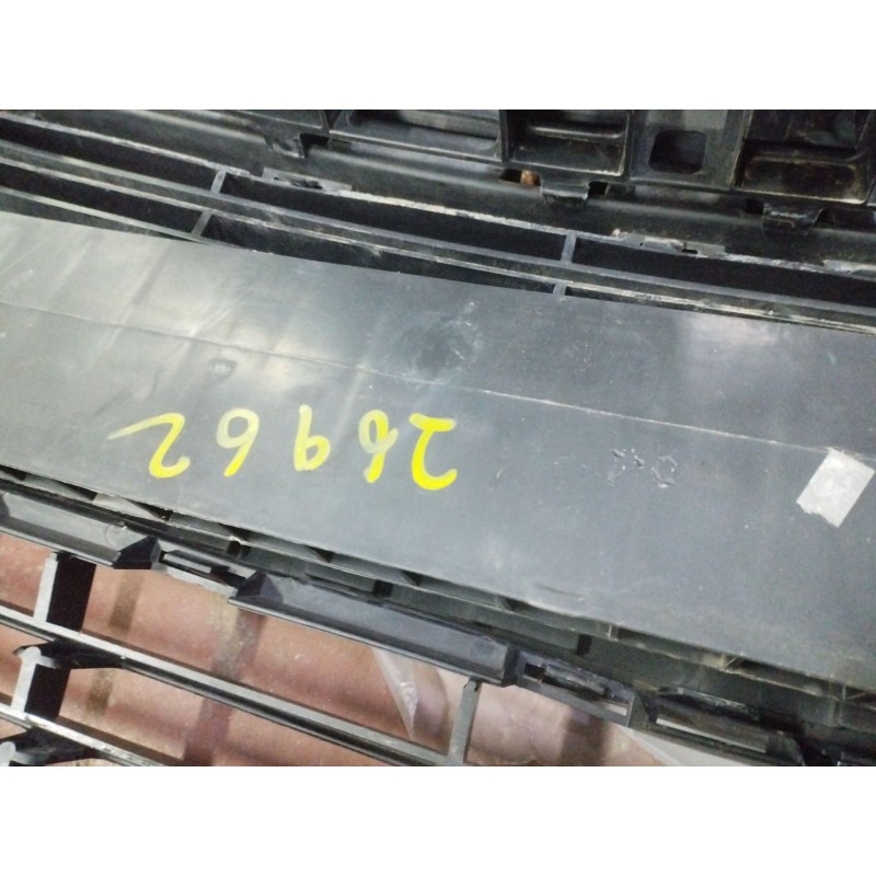 PARAGOLPES DELANTERO