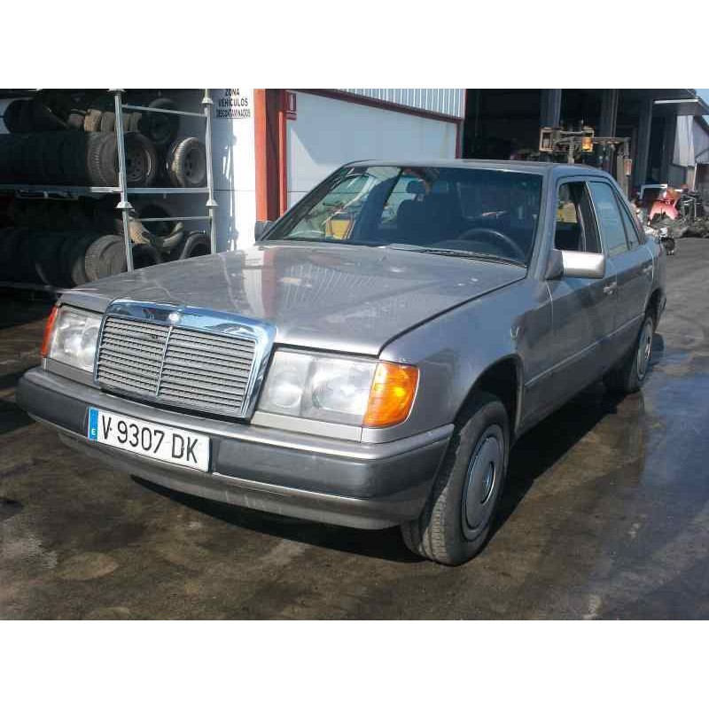 MERCEDES-BENZ 124 Sedán (W124) 1990
