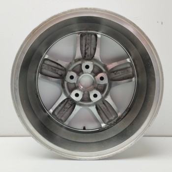 Recambio de llanta para nissan x-trail (t30) 2.2 dci diesel cat referencia OEM IAM  16X6,5JJ40 5H 5X115