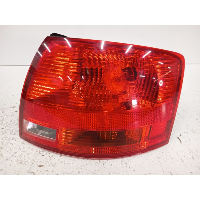 PILOTO TRASERO DERECHO