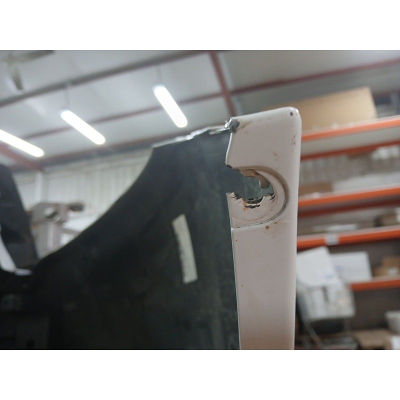 PARAGOLPES DELANTERO