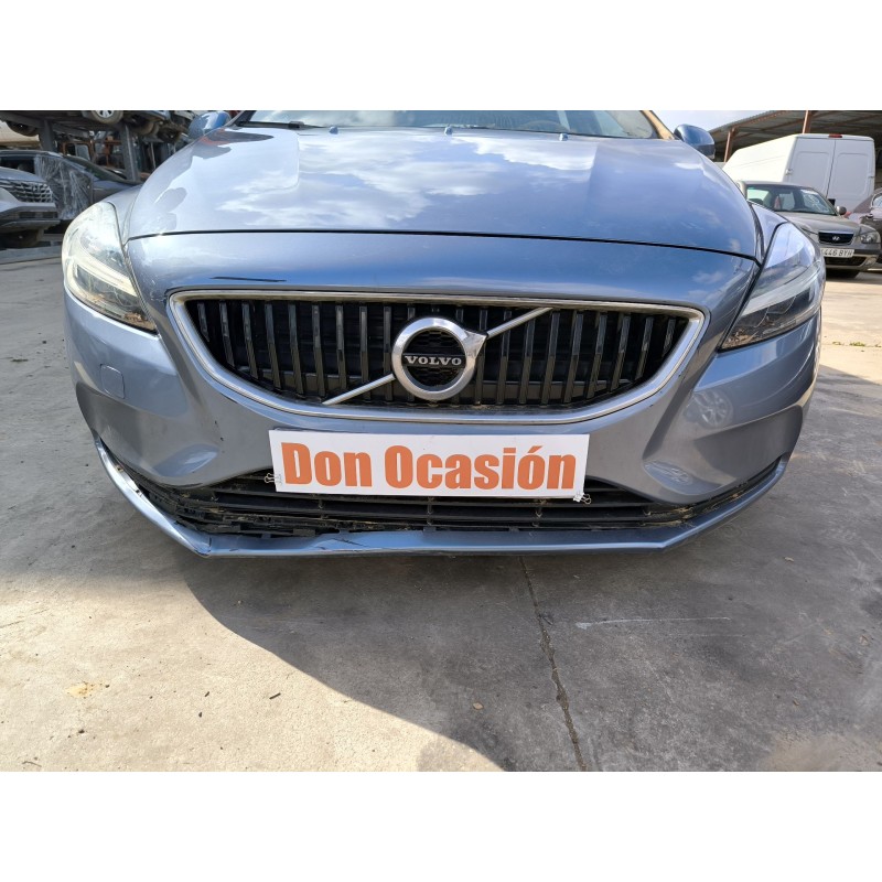 Recambio de paragolpes delantero para volvo v40 hatchback (525) t2 referencia OEM IAM 39820367  