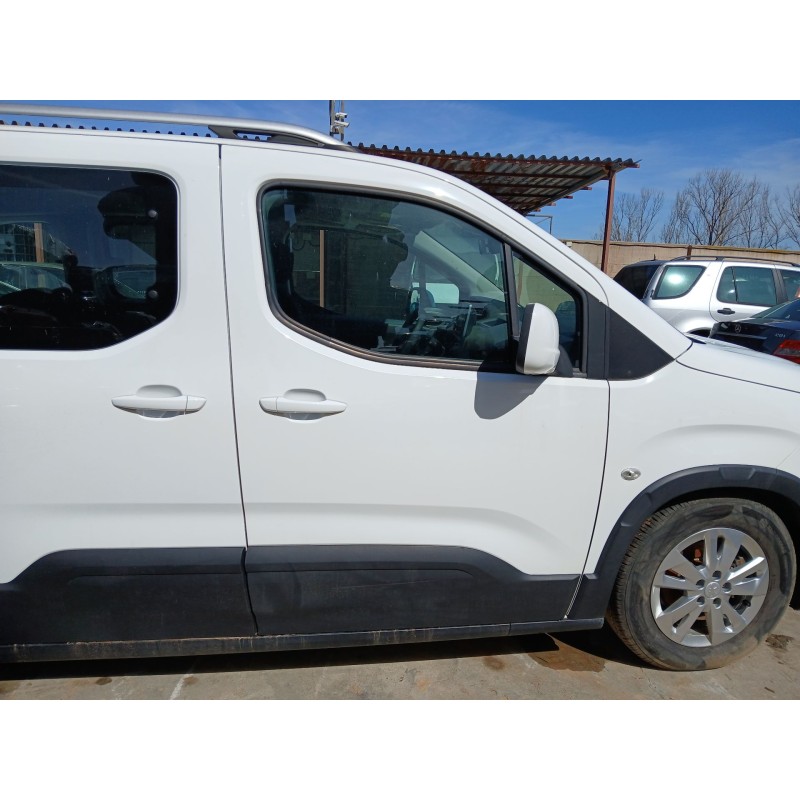 PUERTA DELANTERA DERECHA