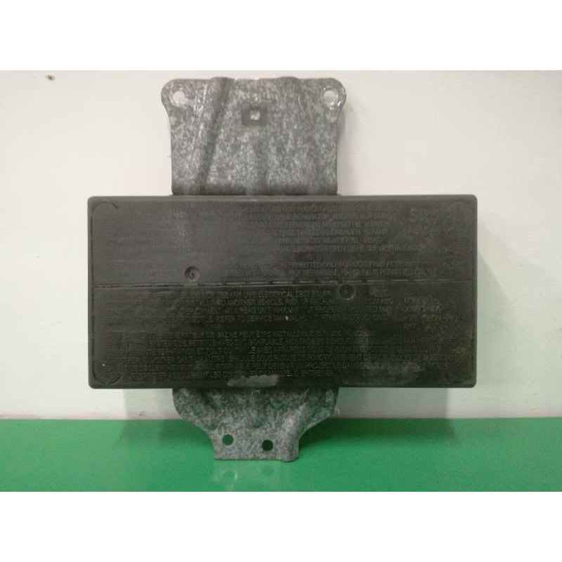 Recambio de airbag lateral delantero derecho para mercedes-benz clase c (w202) berlina 2.2 diesel cat referencia OEM IAM A170600