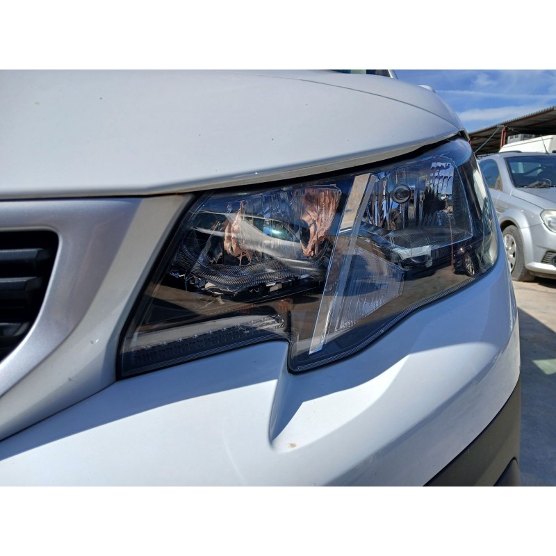 Recambio de faro izquierdo para peugeot rifter 1.5 bluehdi 100 referencia OEM IAM 9820434680  