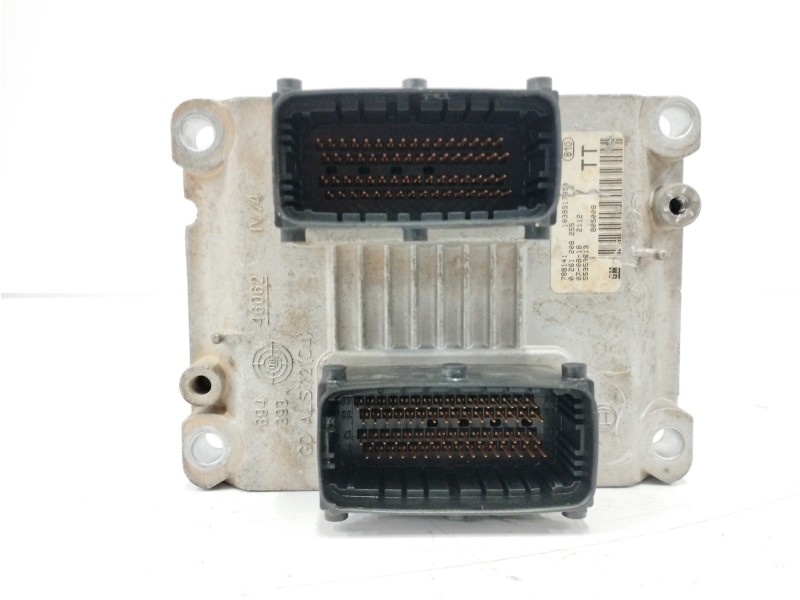 Recambio de centralita motor uce para opel meriva 1.4 16v referencia OEM IAM 55353613 0261208255 