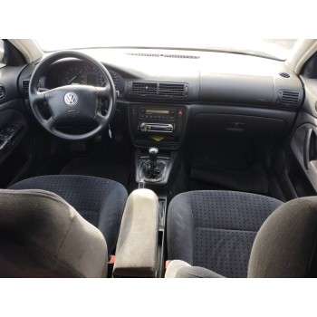 Recambio de carroceria corte para volkswagen passat berlina (3b2) 1.8 referencia OEM IAM   