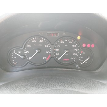 Recambio de carroceria corte para peugeot 206 berlina 1.4 referencia OEM IAM   