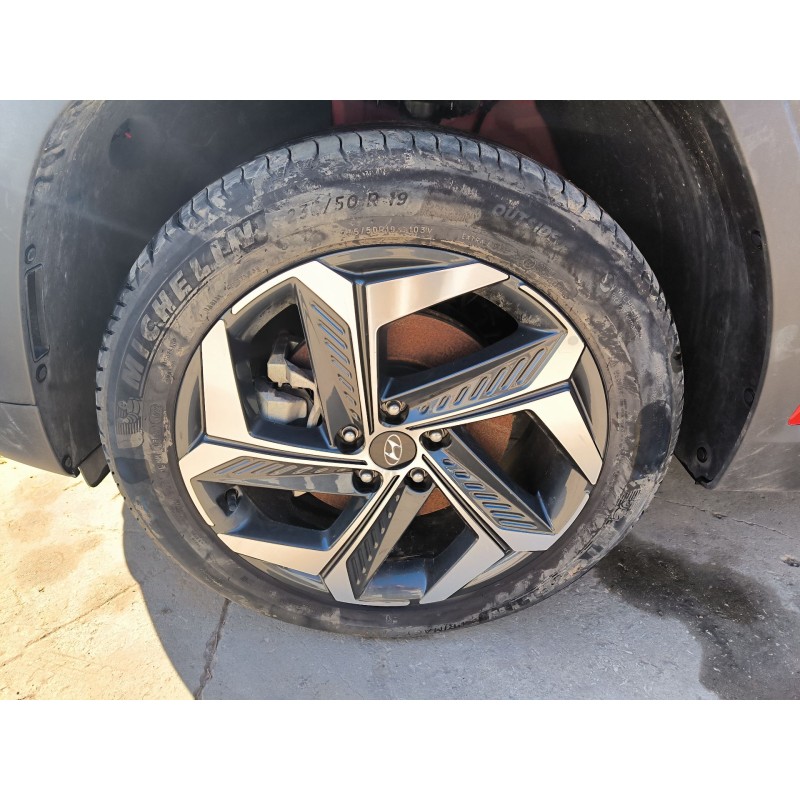 ALETA DELANTERA DERECHA