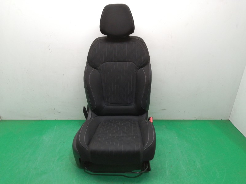 Recambio de asiento delantero derecho para renault megane iv berlina 5p 1.3 tce referencia OEM IAM Recambio de asiento delantero derecho para renault megane iv berlina 5p 1.3 tce referencia OEM IAM