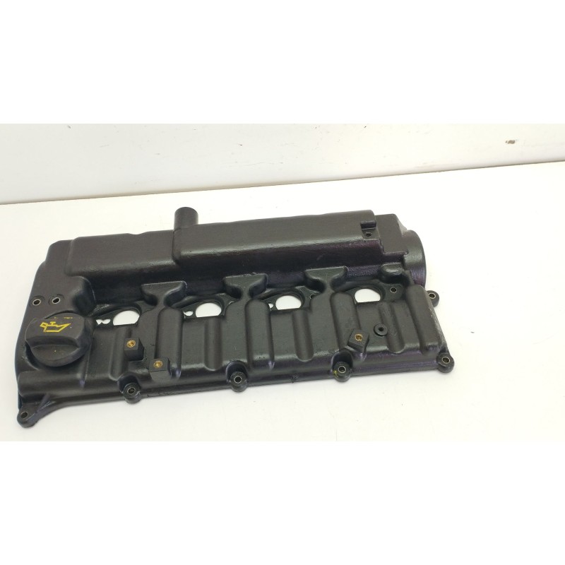 Recambio de tapa balancines para kia sorento i (jc) 2.5 crdi referencia OEM IAM 224104A400  
