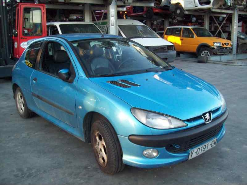 PEUGEOT 206 BERLINA