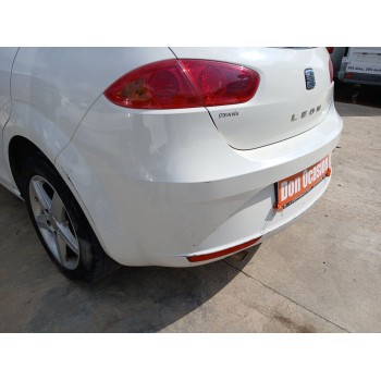 Recambio de paragolpes trasero para seat leon (1p1) 1.6 tdi referencia OEM IAM 1P0807421D  