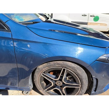 ALETA DELANTERA DERECHA 