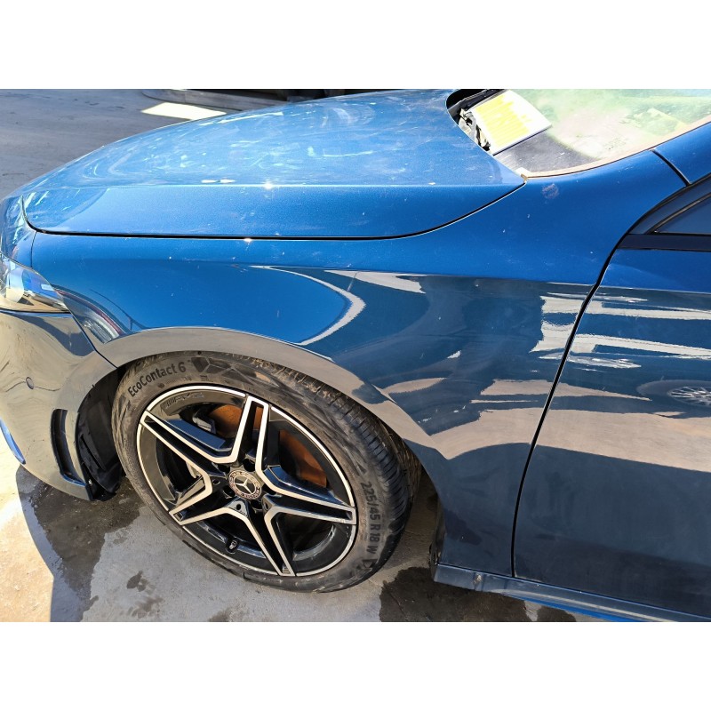 Recambio de aleta delantera izquierda para mercedes-benz clase a (w177) a 200 d (177.012) referencia OEM IAM   