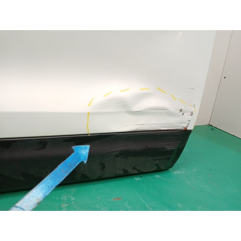 PUERTA DELANTERA DERECHA