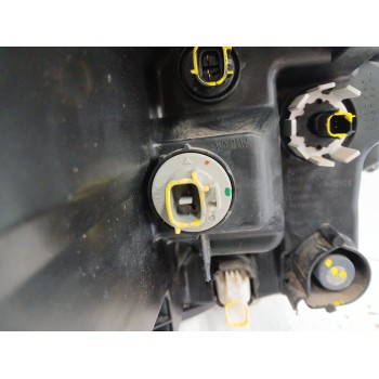 Recambio de faro izquierdo para toyota yaris (_p21_, _pa1_, _ph1_) 1.5 (mxpa11) referencia OEM IAM   