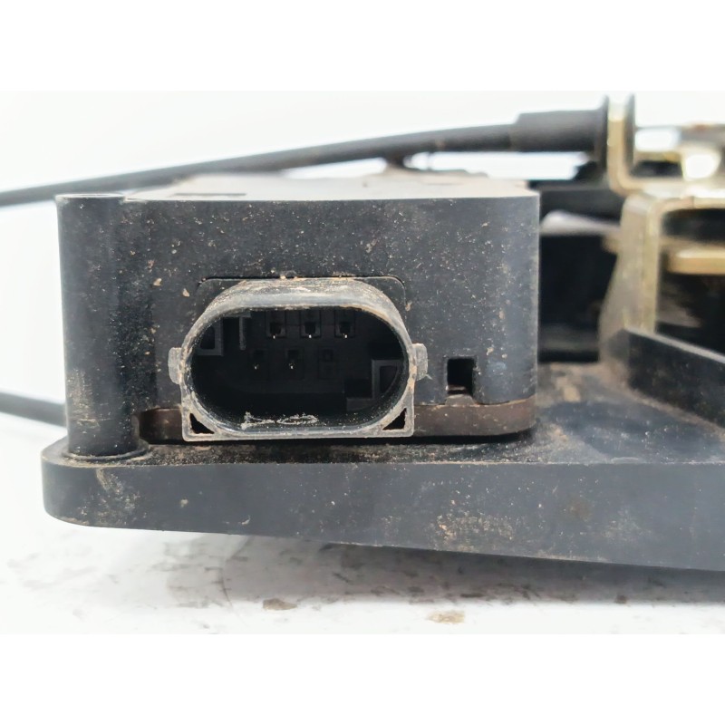 CERRADURA MALETERO / PORTON