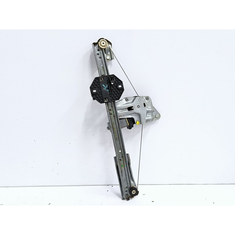 ELEVALUNAS DELANTERO IZQUIERDO 275620