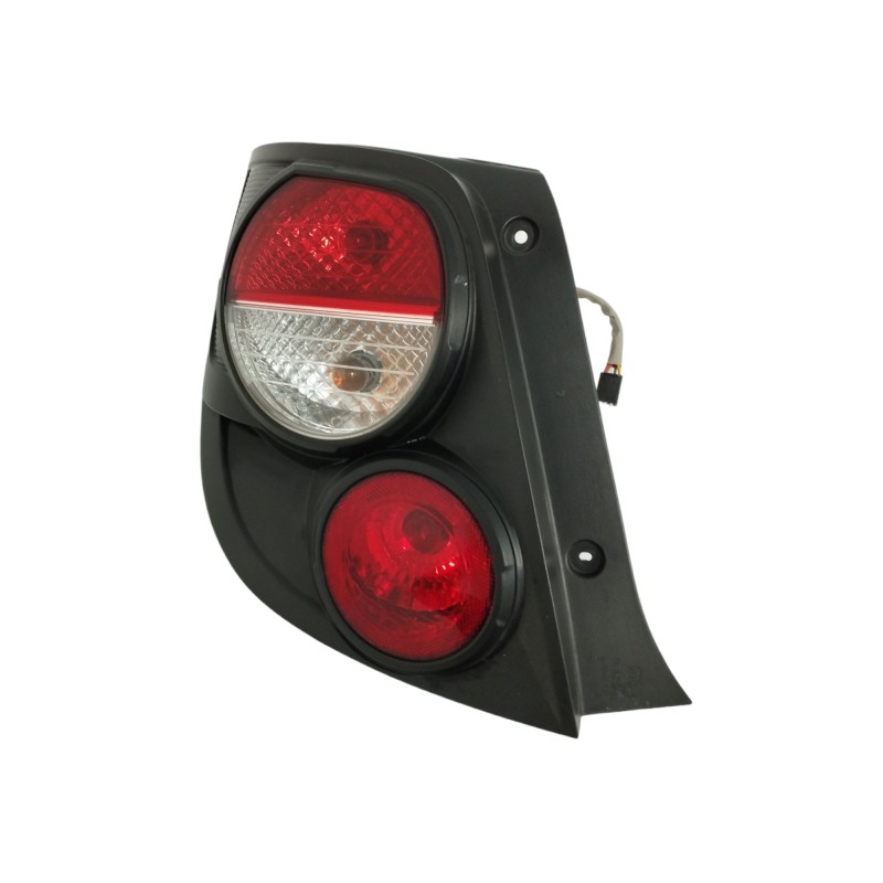 Recambio de piloto trasero izquierdo para chevrolet aveo 1.4 cat referencia OEM IAM 95470359  