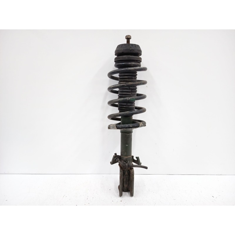 Recambio de amortiguador delantero derecho para mercedes-benz vito autobús (w638) 110 td 2.3 (638.174) referencia OEM IAM A63832