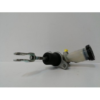 Recambio de bomba embrague para nissan terrano/terrano.ii (r20) 2.7 turbodiesel referencia OEM IAM   
