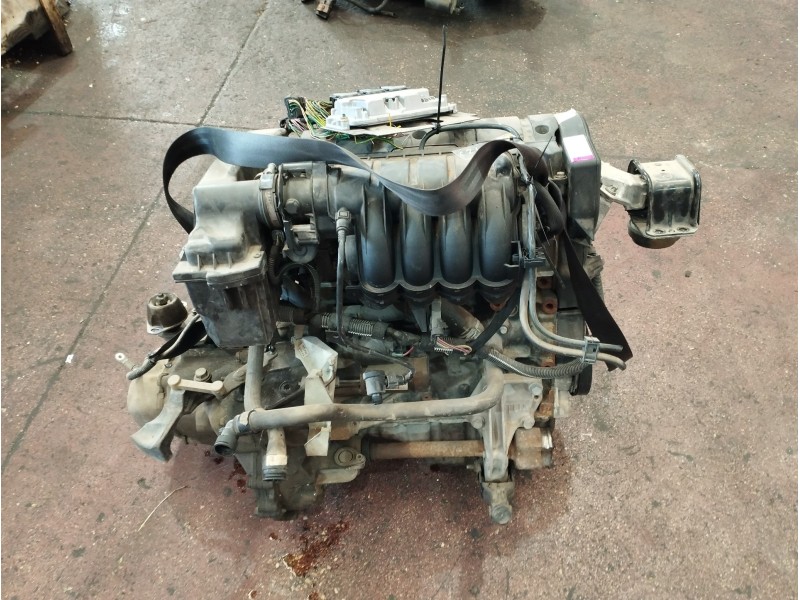 Recambio de motor completo para citroën c4 berlina 1.6 16v cat (nfu / tu5jp4) referencia OEM IAM NFU  