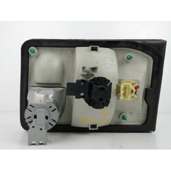 Recambio de piloto trasero izquierdo interior para audi a8 (d2) 4.2 quattro referencia OEM IAM 4D0945093G  