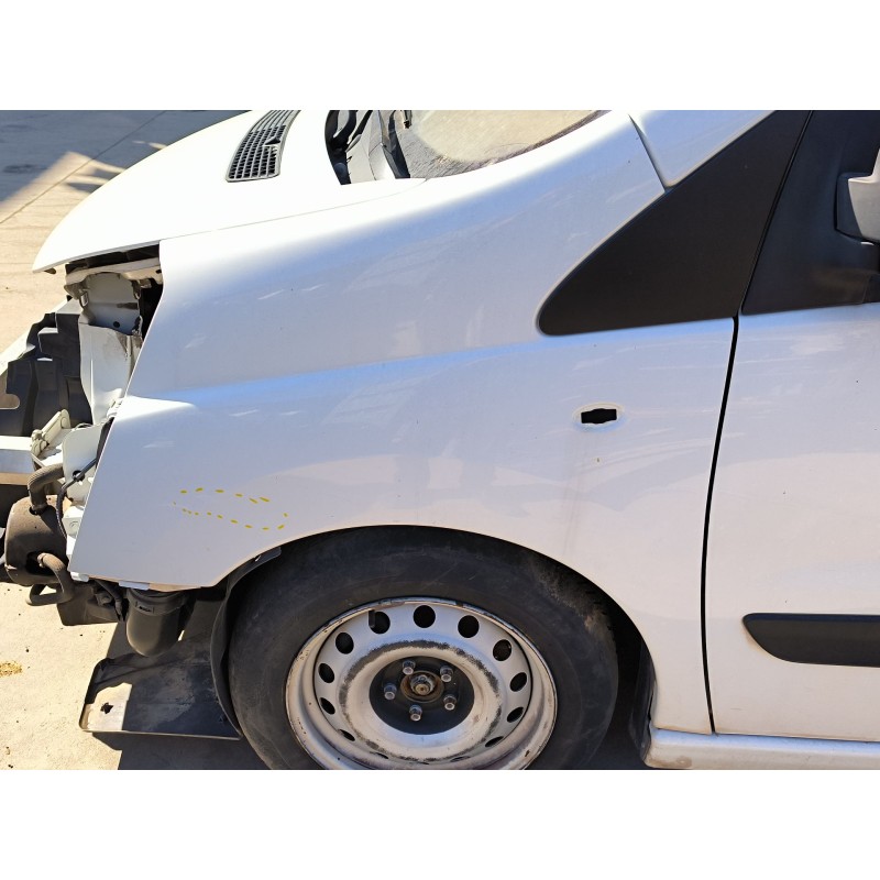 Recambio de aleta delantera izquierda para peugeot expert kasten referencia OEM IAM   