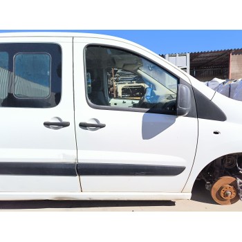 Recambio de puerta delantera derecha para peugeot expert kasten referencia OEM IAM   