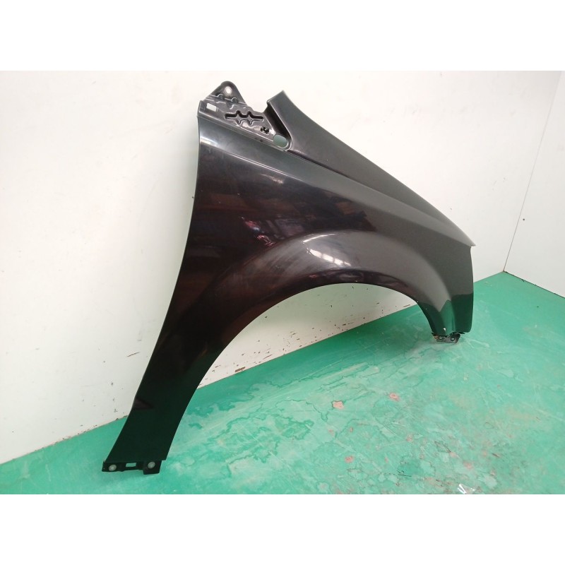 ALETA DELANTERA DERECHA