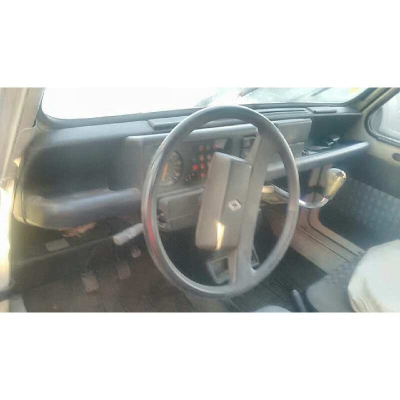 RENAULT 4 BERLINA/FAMILIAR/FURGONETA 1987