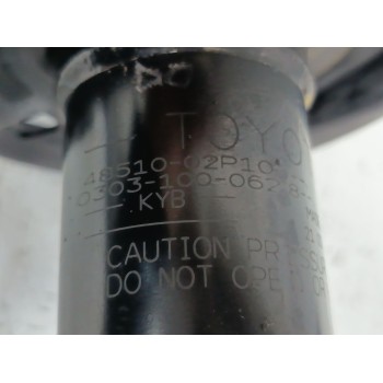 Recambio de amortiguador delantero derecho para toyota corolla sedán (_e21_) 1.8 vvti hybrid (mzea12, zre211, zwe211) referencia