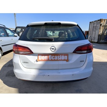 opel astra k sports tourer del año 2017