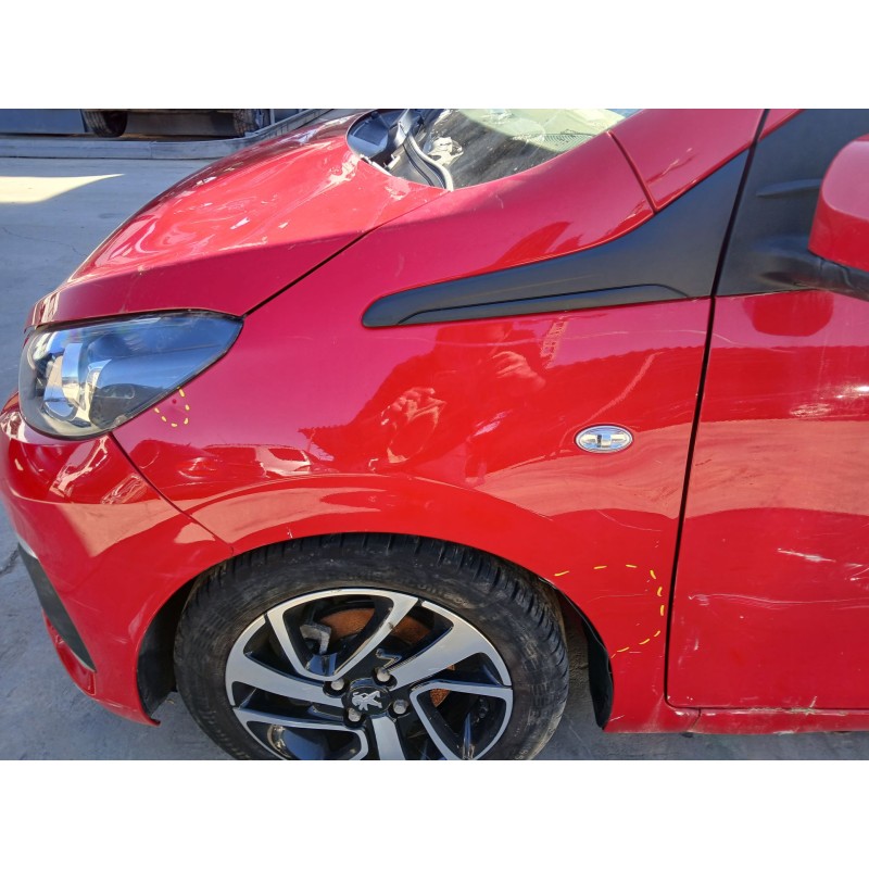 ALETA DELANTERA IZQUIERDA