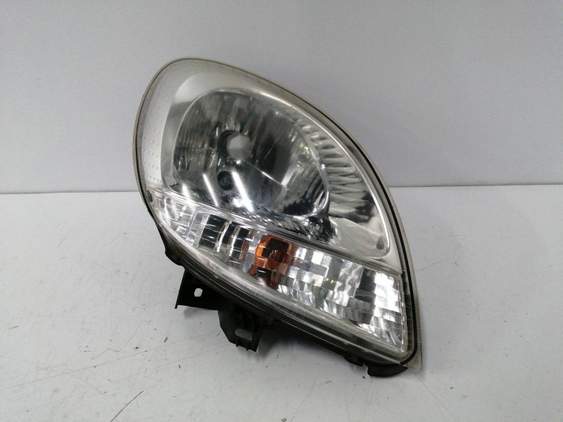 Recambio de faro derecho para renault kangoo (f/kc0) 1.5 dci diesel referencia OEM IAM 8200589033  