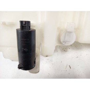 Recambio de deposito limpia para toyota corolla sedán (_e21_) 1.8 vvti hybrid (mzea12, zre211, zwe211) referencia OEM IAM 853150