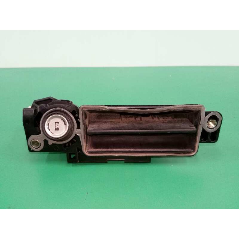 Recambio de maneta exterior porton para mercedes-benz clase c (w203) berlina 1.8 cat referencia OEM IAM A2037500093  