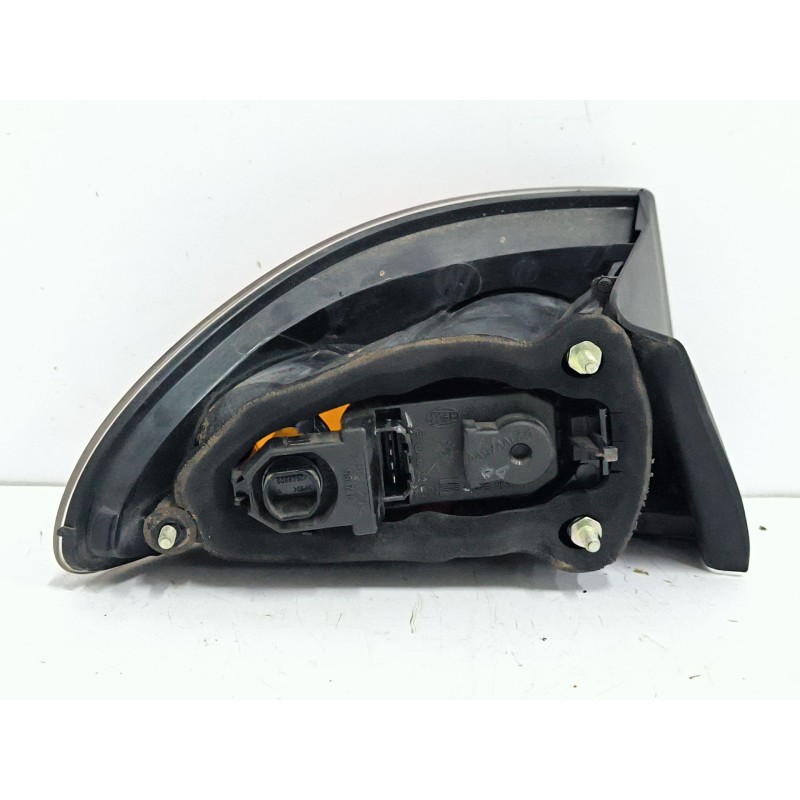 PILOTO TRASERO DERECHO