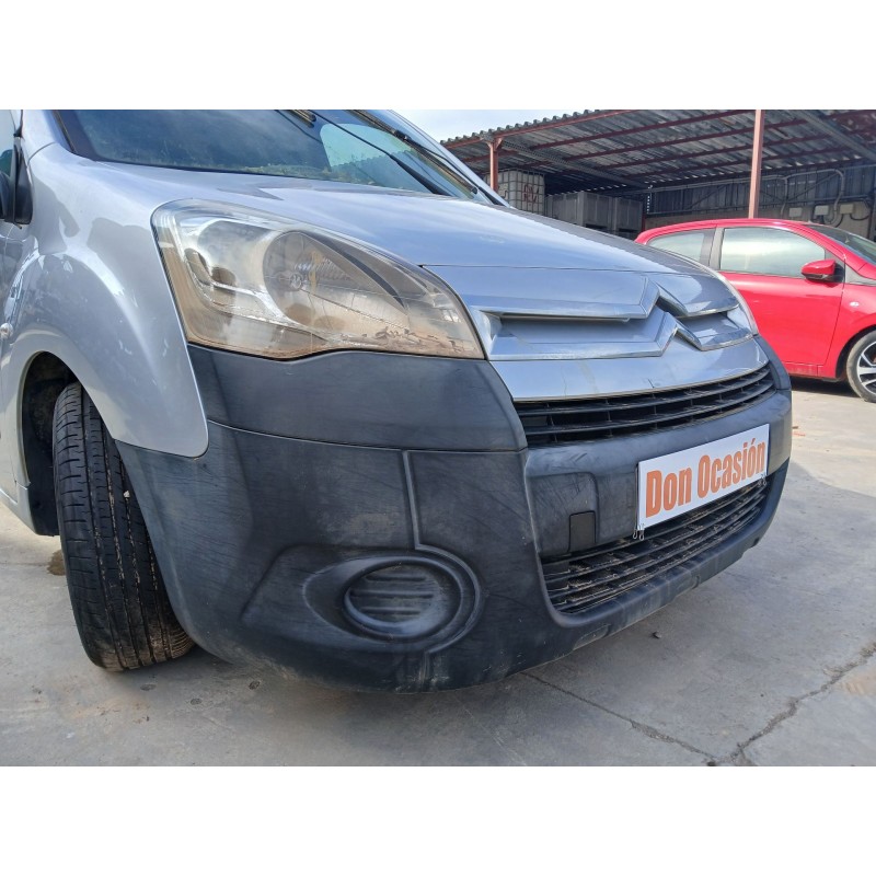 PARAGOLPES DELANTERO