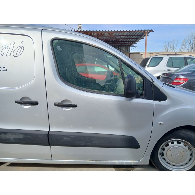 PUERTA DELANTERA DERECHA