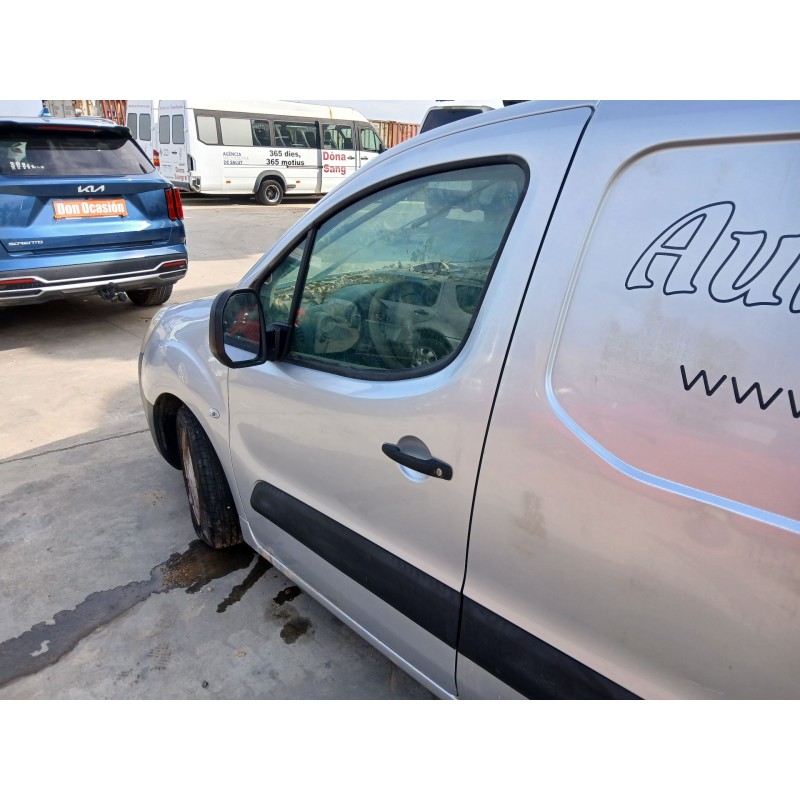 PUERTA DELANTERA IZQUIERDA