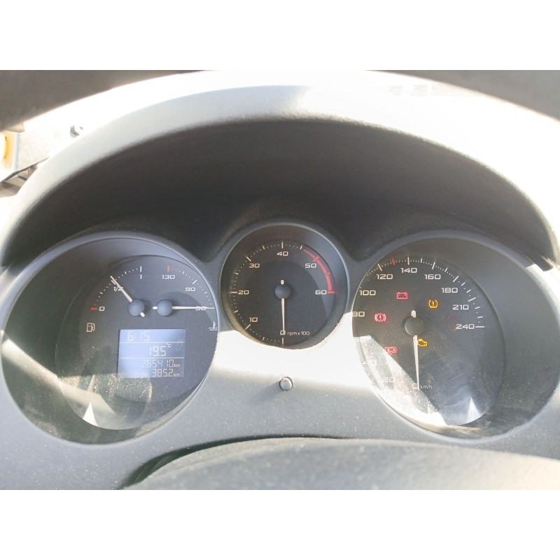 ALETA DELANTERA IZQUIERDA