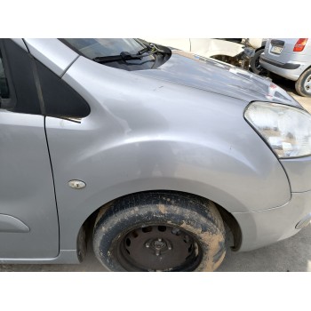 Recambio de aleta delantera derecha para peugeot partner tepee 1.6 hdi 90 referencia OEM IAM 7841Y2  