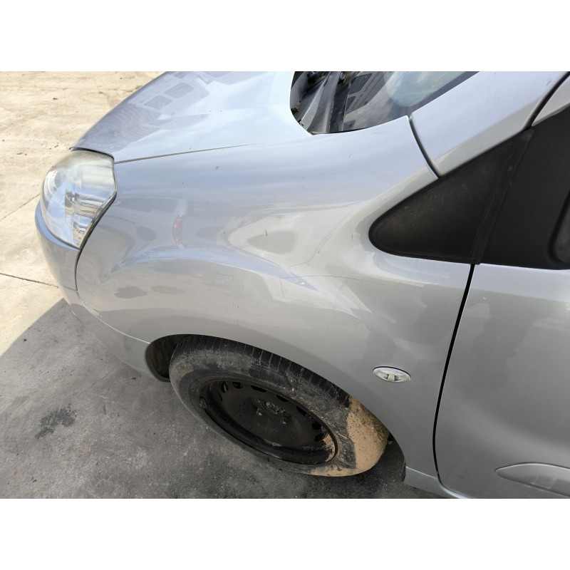 ALETA DELANTERA IZQUIERDA