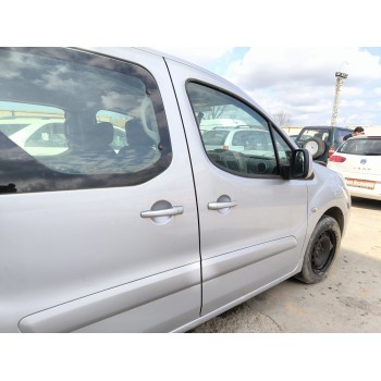 Recambio de puerta delantera derecha para peugeot partner tepee 1.6 hdi 90 referencia OEM IAM 9004Z6  