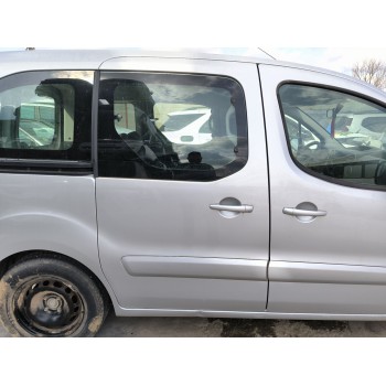 Recambio de puerta lateral corredera derecha para peugeot partner tepee 1.6 hdi 90 referencia OEM IAM 9008S3  