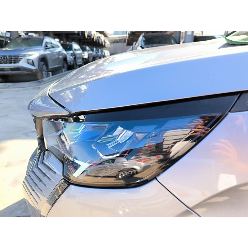 FARO IZQUIERDO 89914773